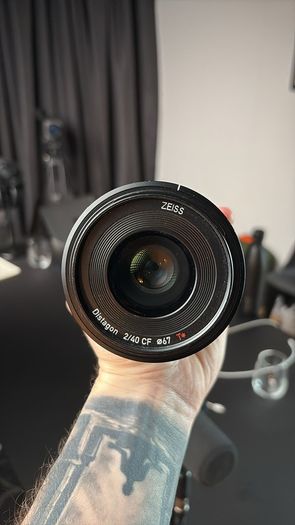 Zeiss Batis 40mm F2.0 CF E-Mount