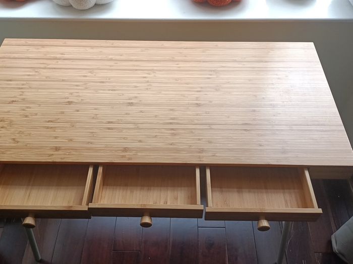 Lillasen Ikea Desk