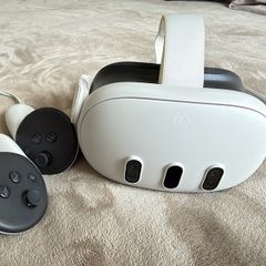 Meta Quest 3 128GB VR Headset + 2 Controllers (No trades)