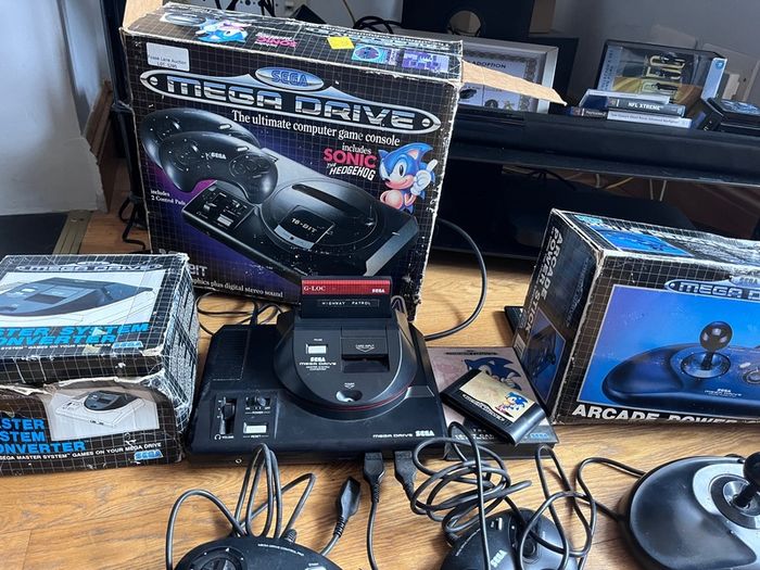 ULTIMATE Sega Mega Drive & Master System Collectors Lot BOXED Console 12+ Games TESTED