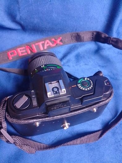 Vintage Pentax P30 35mm Film SLR Camera with 35-70mm Zoom Lens