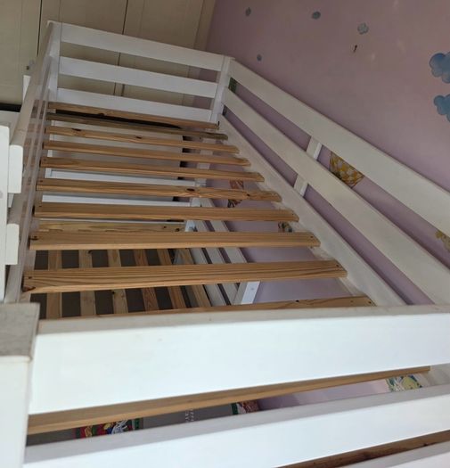L shaped bunk bed