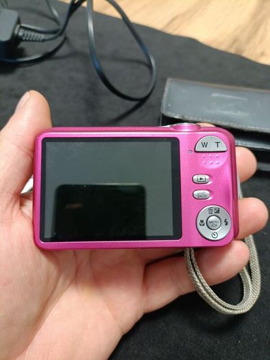 Fujifilm Finepix JV210 digital camera 14.0MP