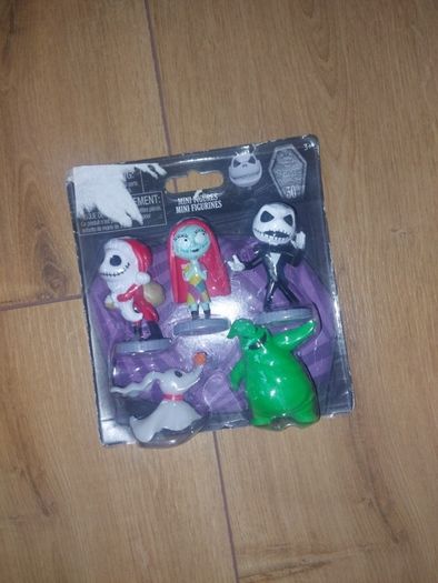 Only 2 Euro Each Picture!! - Halloween Items