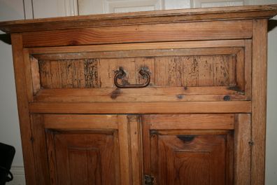 Wooden Chest of drawers