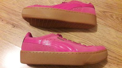 Brand new pink suede platform puma trainers