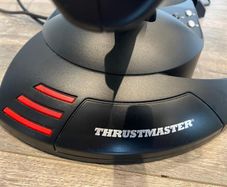 Thrustmaster T-Flight HOTAS