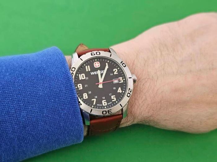 Vintage Swiss Made Wenger Swiss Army Quartz watch