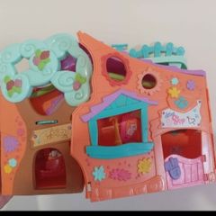 Littlest pet shop toy house