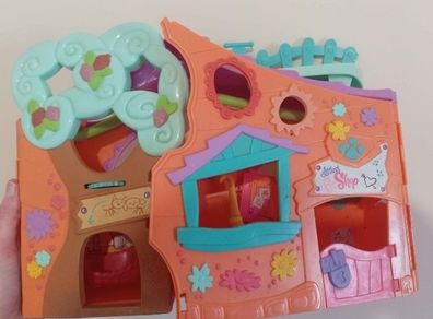 Littlest pet shop toy house