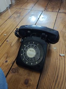 telephone