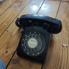 telephone