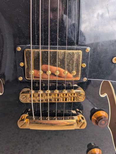 Harley Benton HB35 Plus
