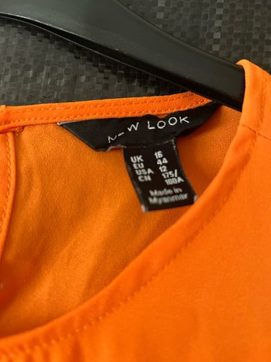 Beautiful top size 16 New look