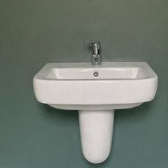 Wall hung bathroom sink