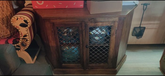 Solid wooden tv stand - quick sale
