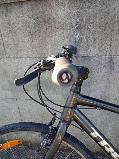 26" Trek FX1 Hybrid Bike
