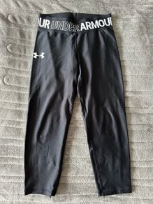 Under Armour 3/4 leggings for women / ladies, in very good condition. Size XS
