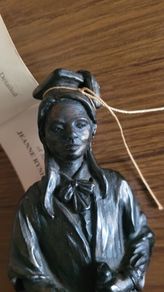 Vintage Jeanne Rynhart female Fraduation statue