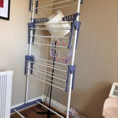 clothes horse