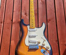 1995/96 Fender Japan Vintage Series '54 Stratocaster (Delivery available)