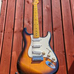 1995/96 Fender Japan Vintage Series '54 Stratocaster (Delivery available)