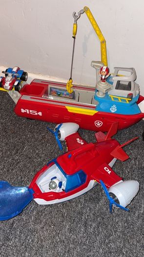 Paw patrol boat and sub
