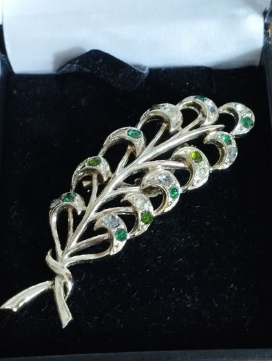 Vintage Brooch with Green Rhinestones.