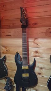 Ibanez
