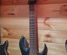 Ibanez
