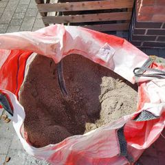 FREE TO TAKEAWAY - Paving Sand 1/4 tonne bag