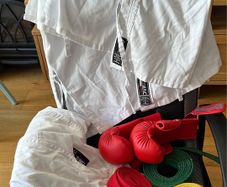 Kids karate bundle