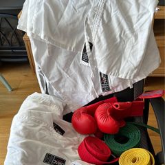 Kids karate bundle