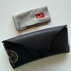 Ray ban original cover case, in very good condition