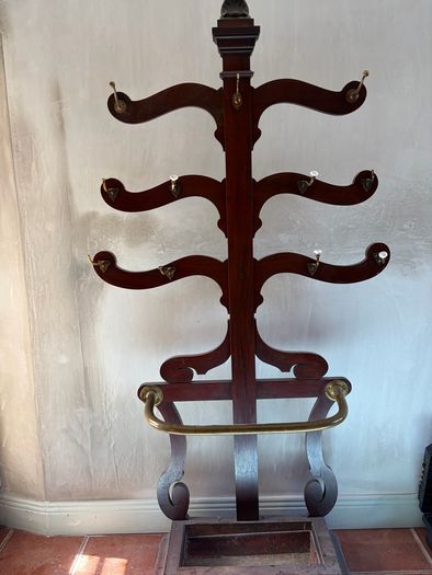 coat stand