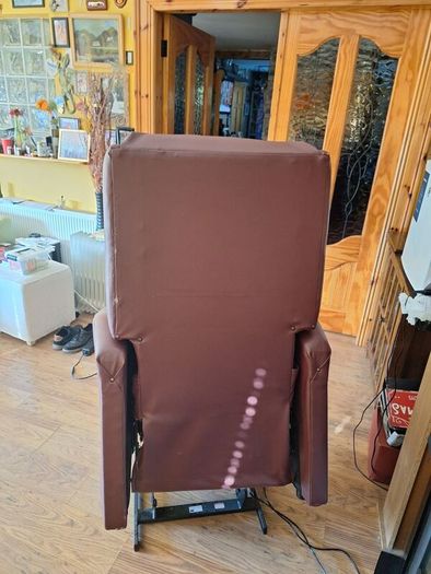 electric riser recliner armchair