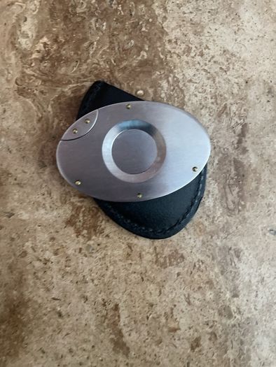 cigar cutter