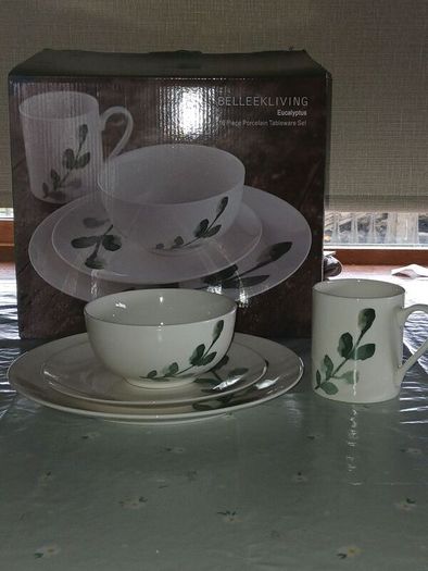 Tableware Set