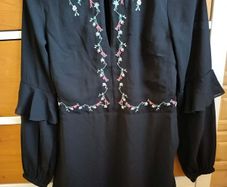 Black Lightweight Floral Detail Dress