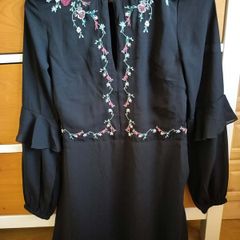 Black Lightweight Floral Detail Dress
