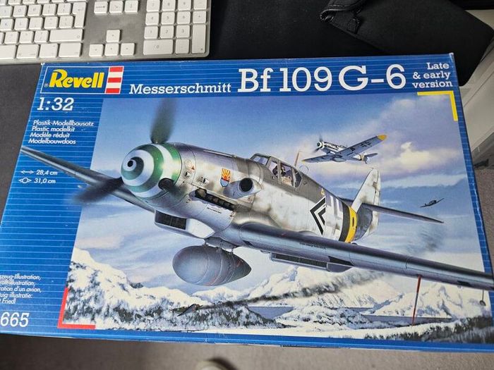 Revell 1:32 scale bf109 - 04665