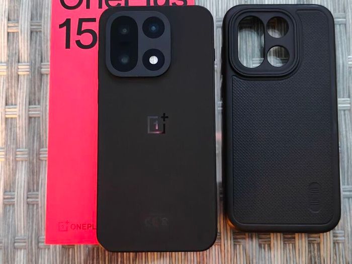 OnePlus 15 16/512GB EU Boxed