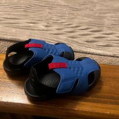 Boys sandals