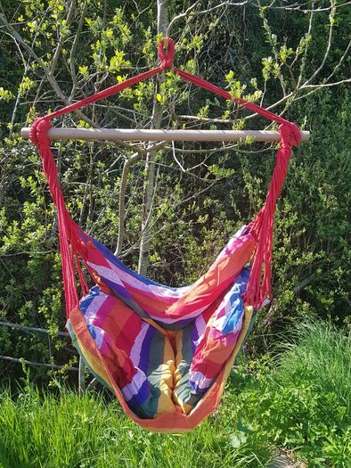 Hammock chair with two pillows
