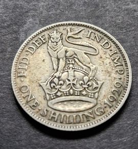 1929 United Kingdom  1 Shilling - George V silver coin