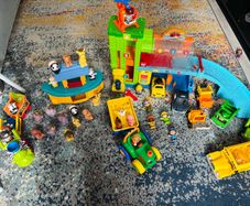 Little people sets and cocomelon bus