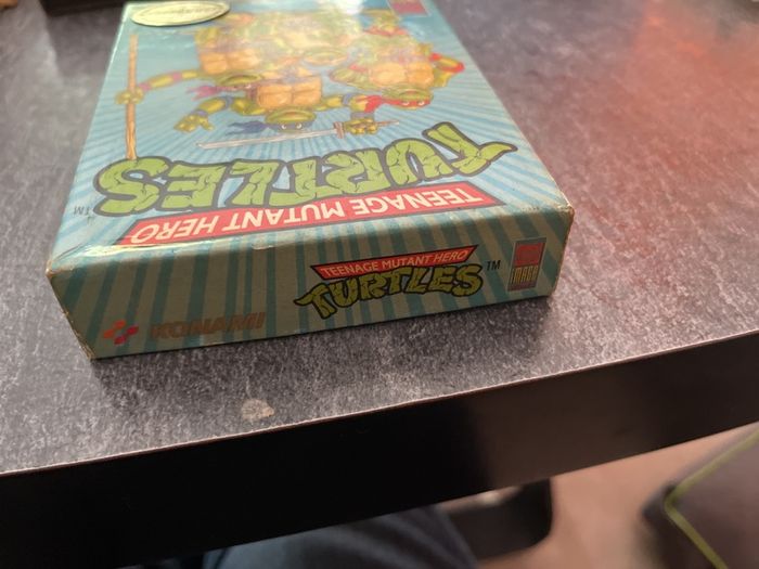 Teenage Mutant Hero Turtles C64 Commodore 64 Big Box (Konami / Image Works, 1990)