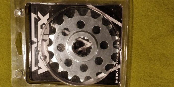 Vortex 3270 17T sprocket for 520 chain NEW
