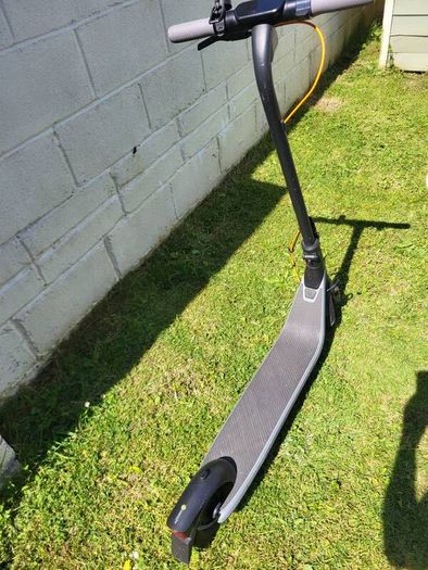 electric scooter