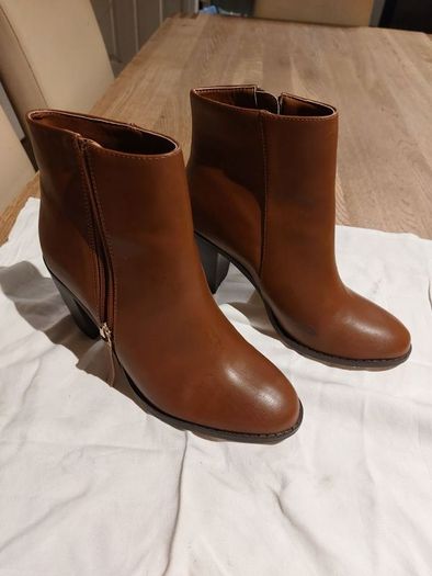 Oasis Tan Ladies Boots